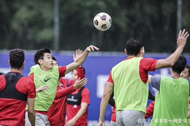 王哲林谈世界杯:上场就全力以赴 这是我的工作